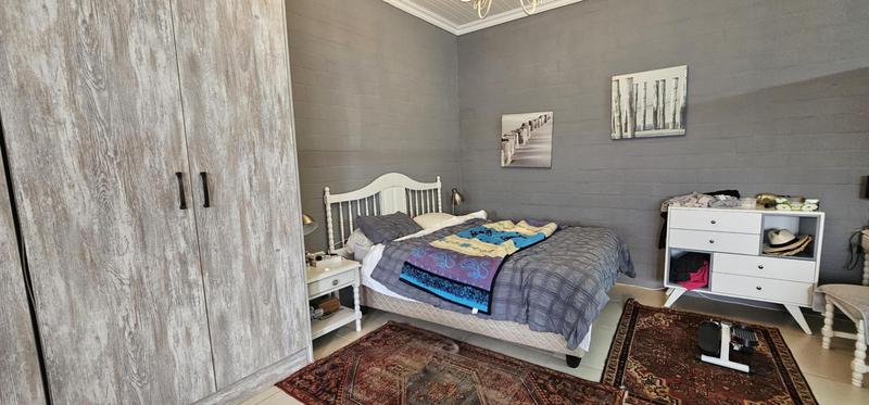 7 Bedroom Property for Sale in Country Club Western Cape